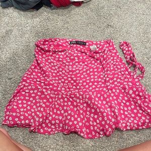 Zara pink mini skirt size small